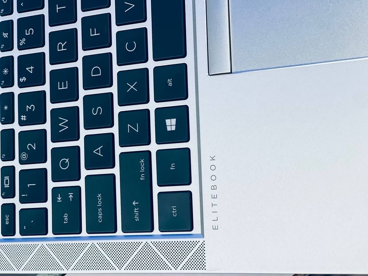 HP elitebook,keybord view