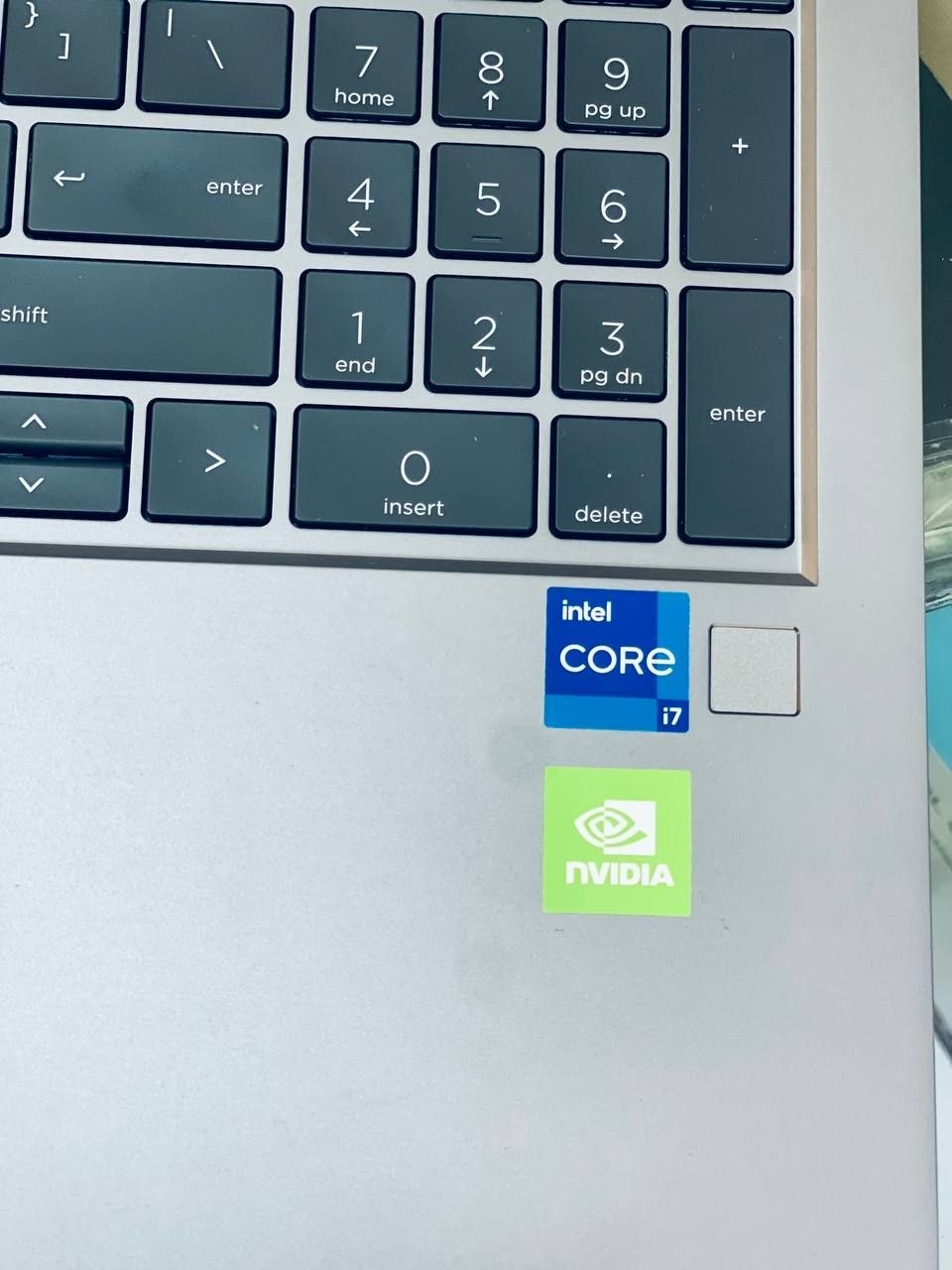 HP Z BOOK,keybord view