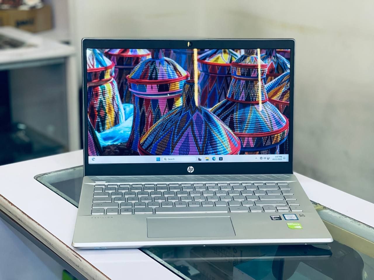 HP PAVILION 8TH GEN 14 INCH