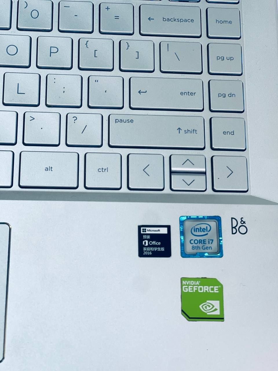 HP Pavilion 8th,keybord view