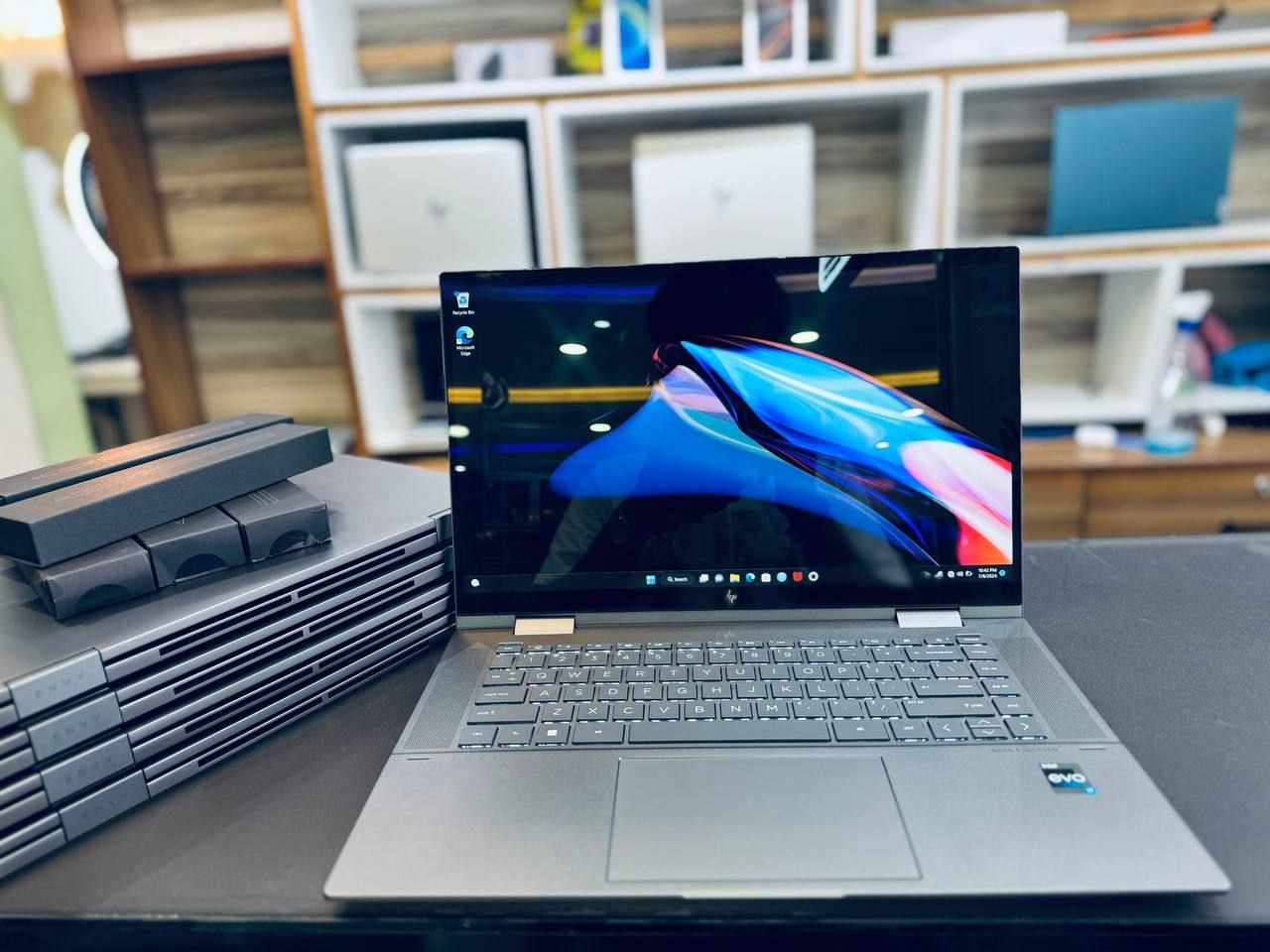 HP envy x360,Front side view