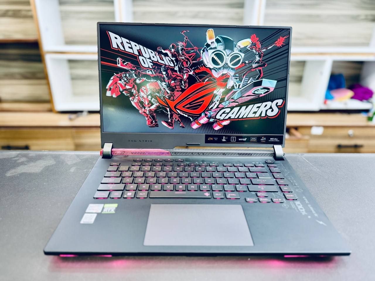ASUS ROG STRIX 6000 SERIOUS 16 INCHE