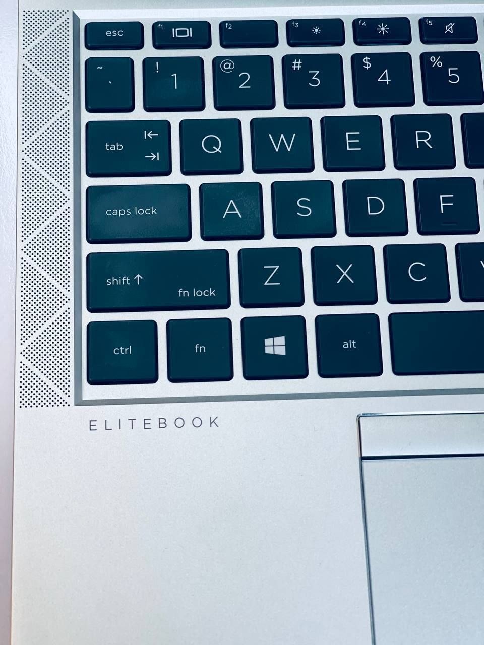 HP elitebook,keybord view
