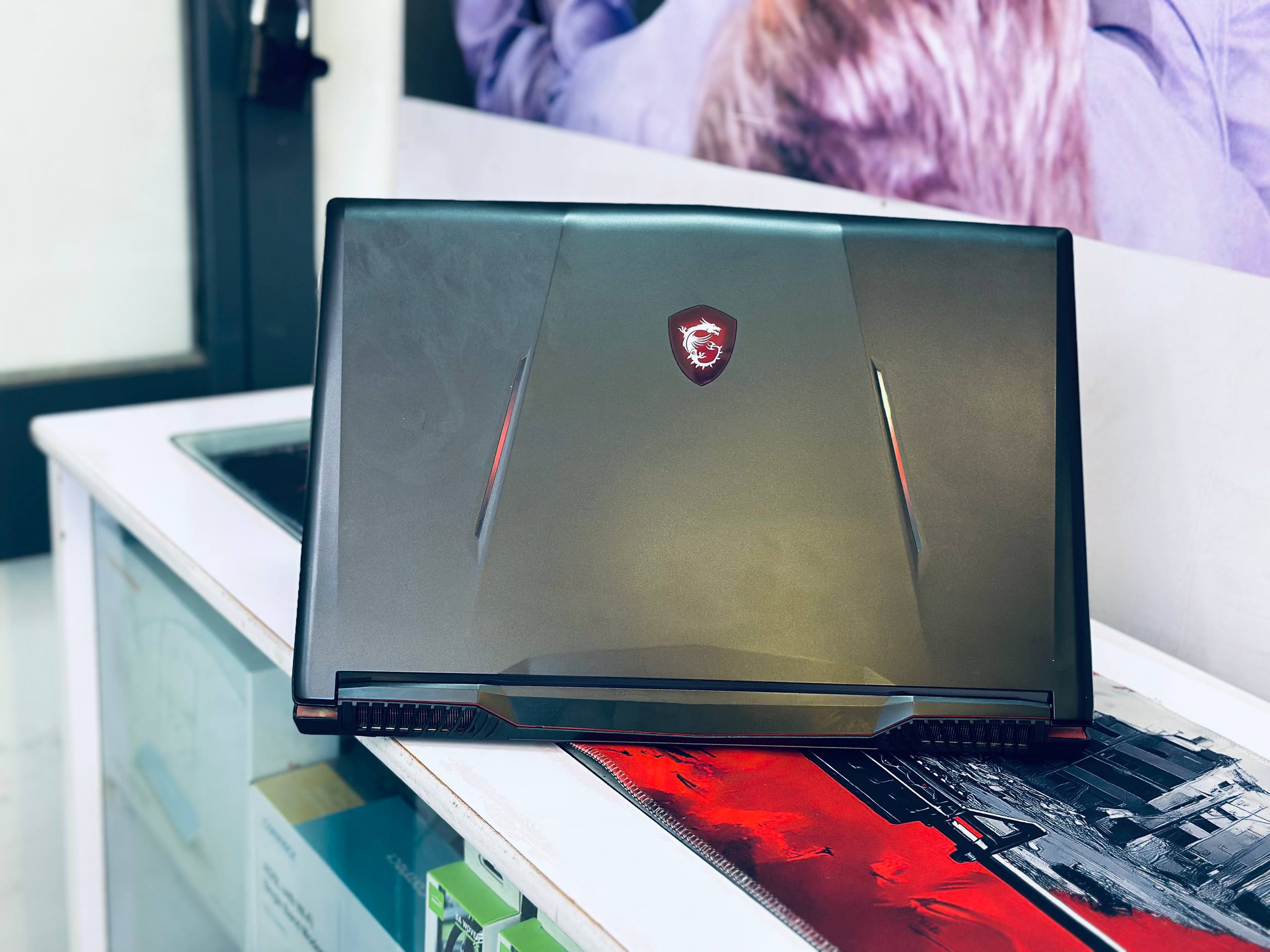 Msi,Back side view