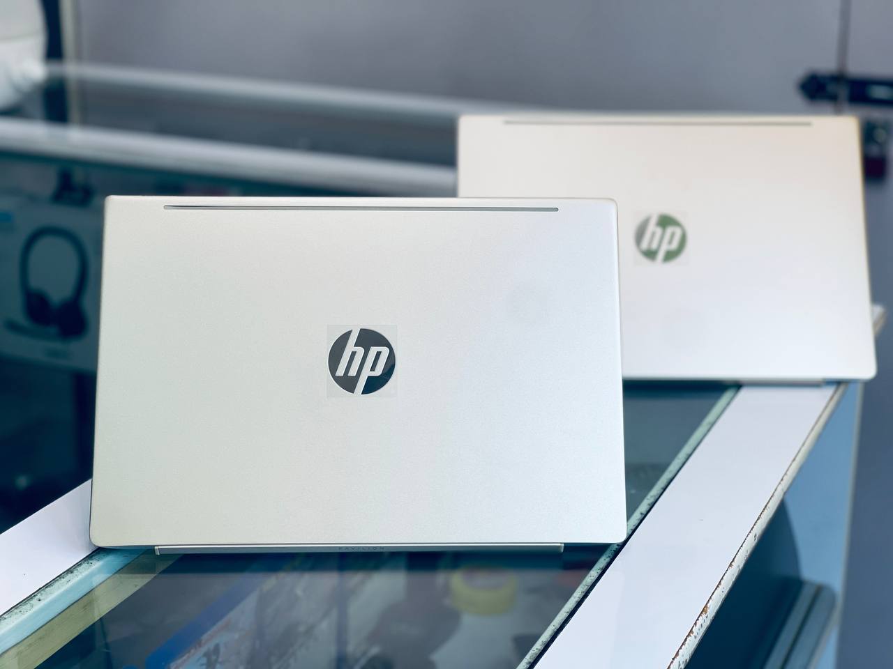 HP Pavilion,Back side view