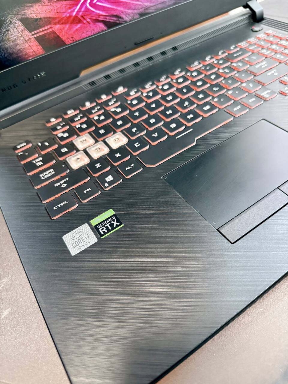 Asus rog,keybord view